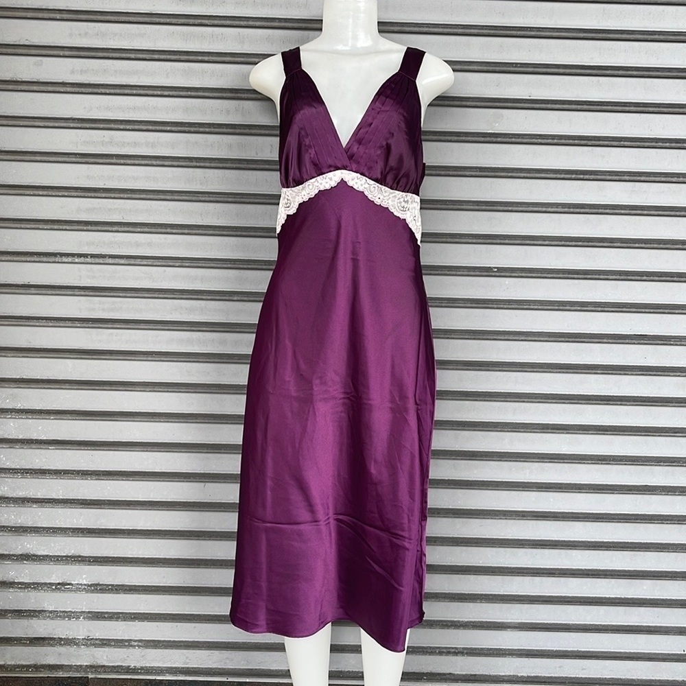Morgan Taylor Purples Intimate Lingerie Sleepwear Size M
